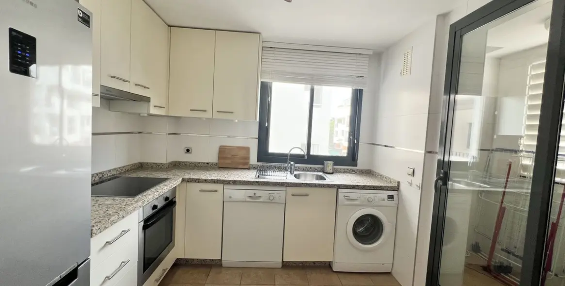 Short-term rent of middle floor apartment in La Cala de Mijas 10