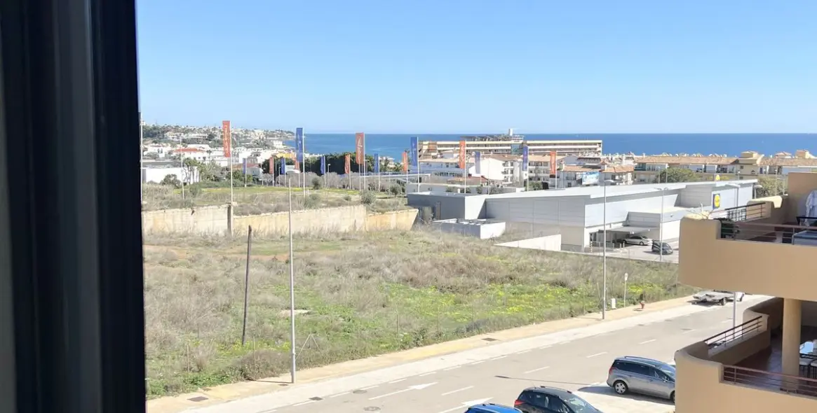 Short-term rent of middle floor apartment in La Cala de Mijas 18