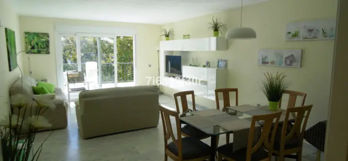 Short-term rent of penthouse in Costalita 2