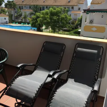 Short-term rent of middle floor apartment in Carib Playa