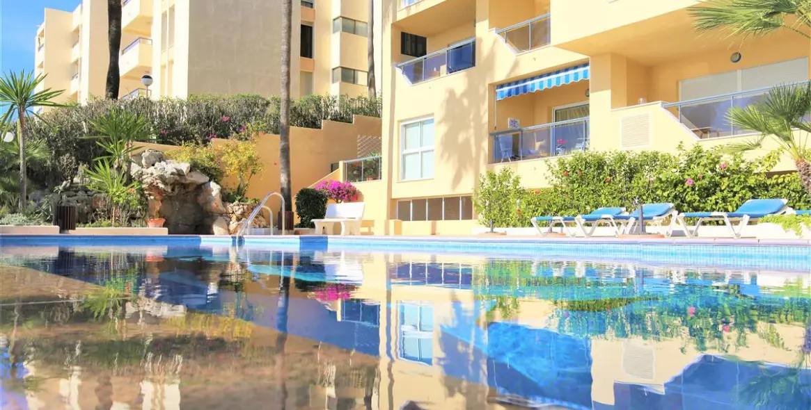 Alquiler a corto plazo de apartamento en planta baja en Estepona 18