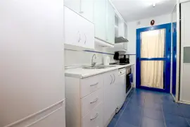 Image 6 thumb