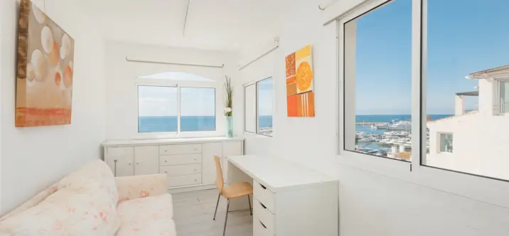 Middle floor apartment R5134828 2