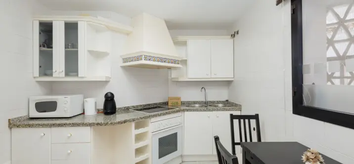 Middle floor apartment R5134828 4