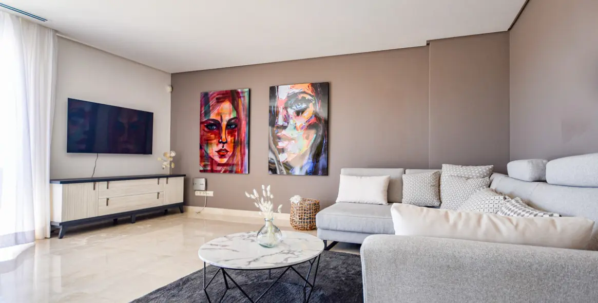 Long-term rent of penthouse duplex in Nueva Andalucía 1