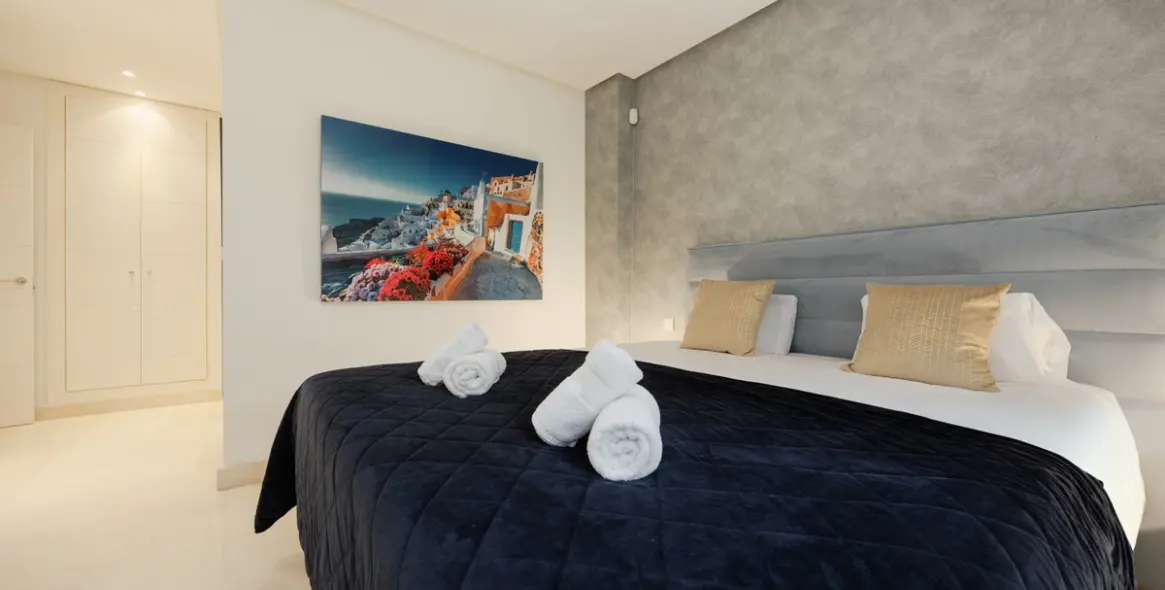 Long-term rent of penthouse duplex in Nueva Andalucía 17