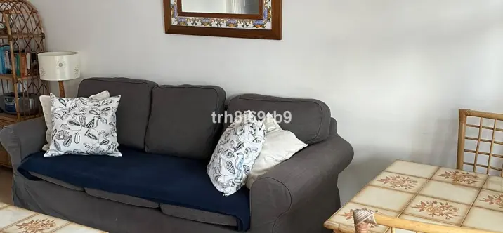 Краткосрочная аренда апартаментов на среднем этаже в Benavista 1