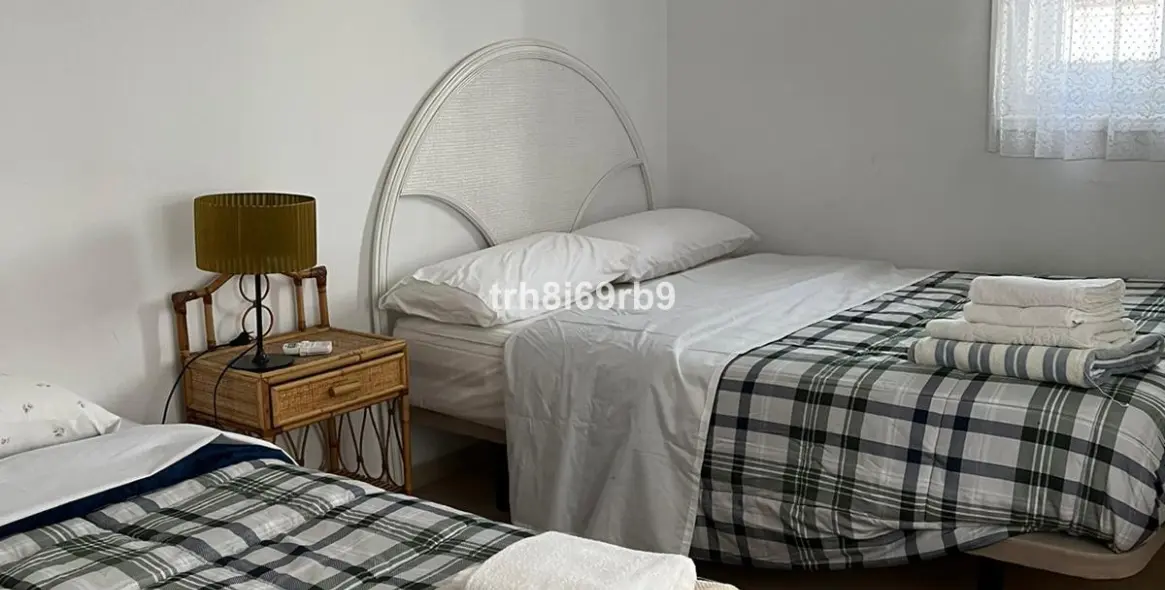 Краткосрочная аренда апартаментов на среднем этаже в Benavista 4