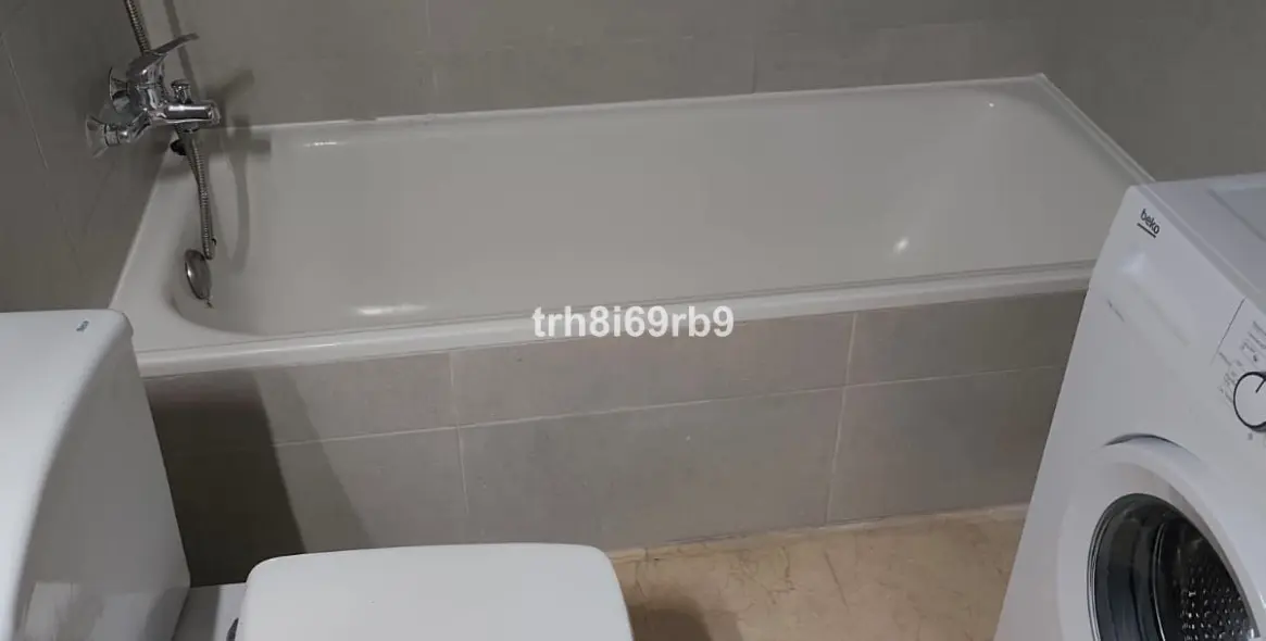 Краткосрочная аренда апартаментов на среднем этаже в Benavista 13