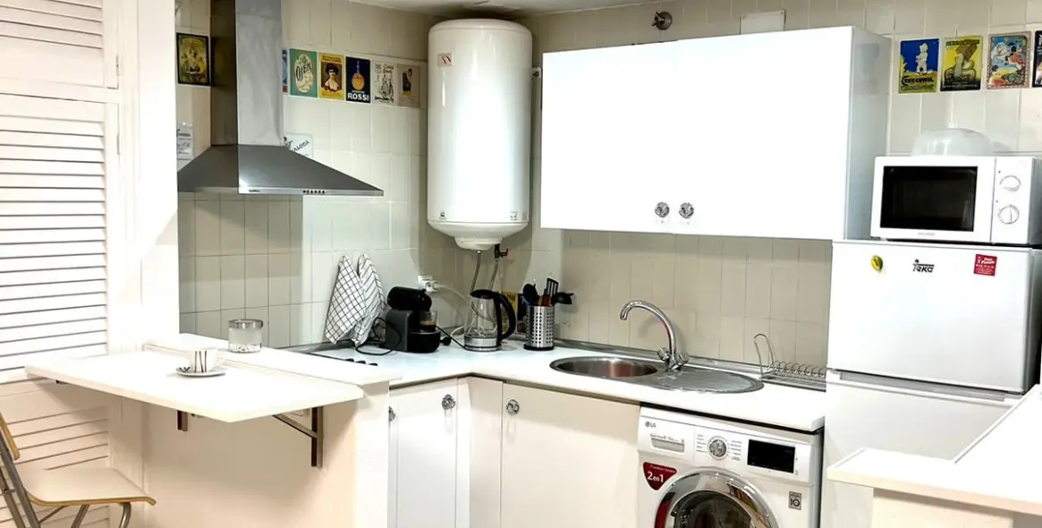 Short-term rent of middle floor apartment in Marbella 5