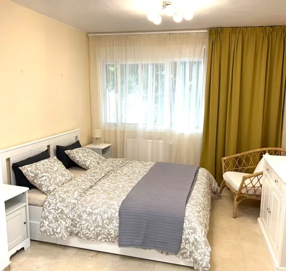 Short-term rent of middle floor apartment in Marbella