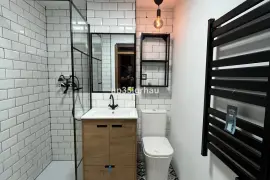Image 4 thumb