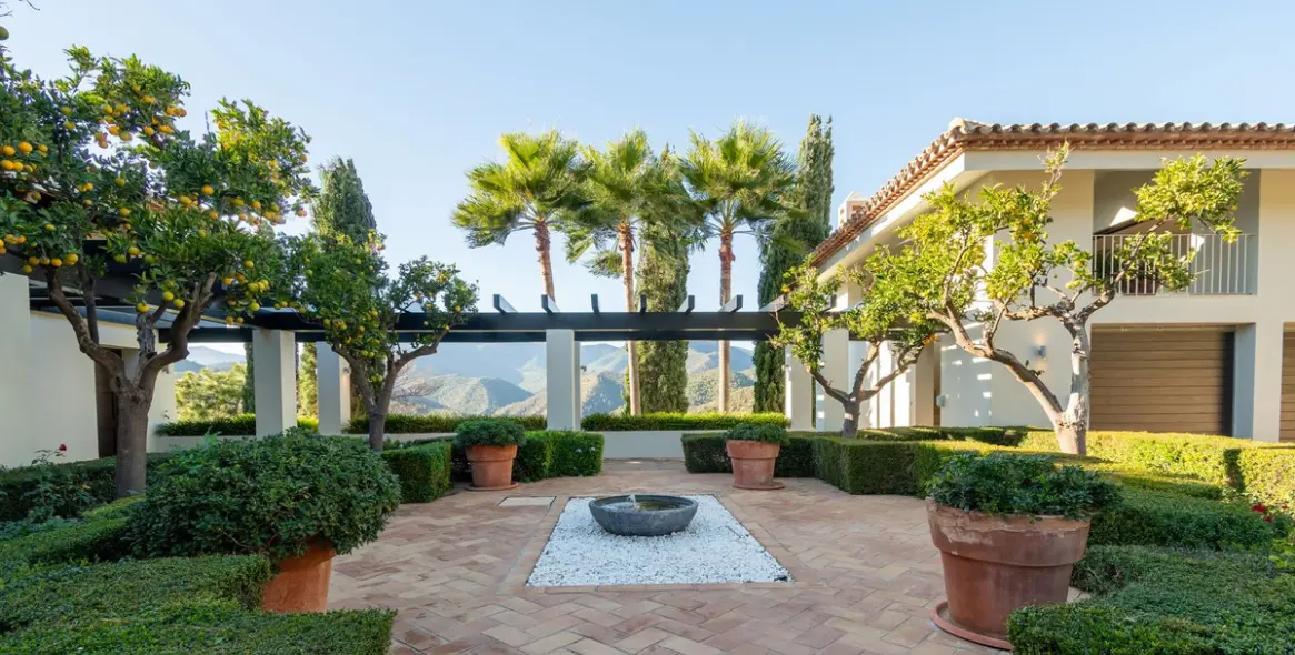 Venta de villa independiente en Benahavís (distrito La Zagaleta) 7