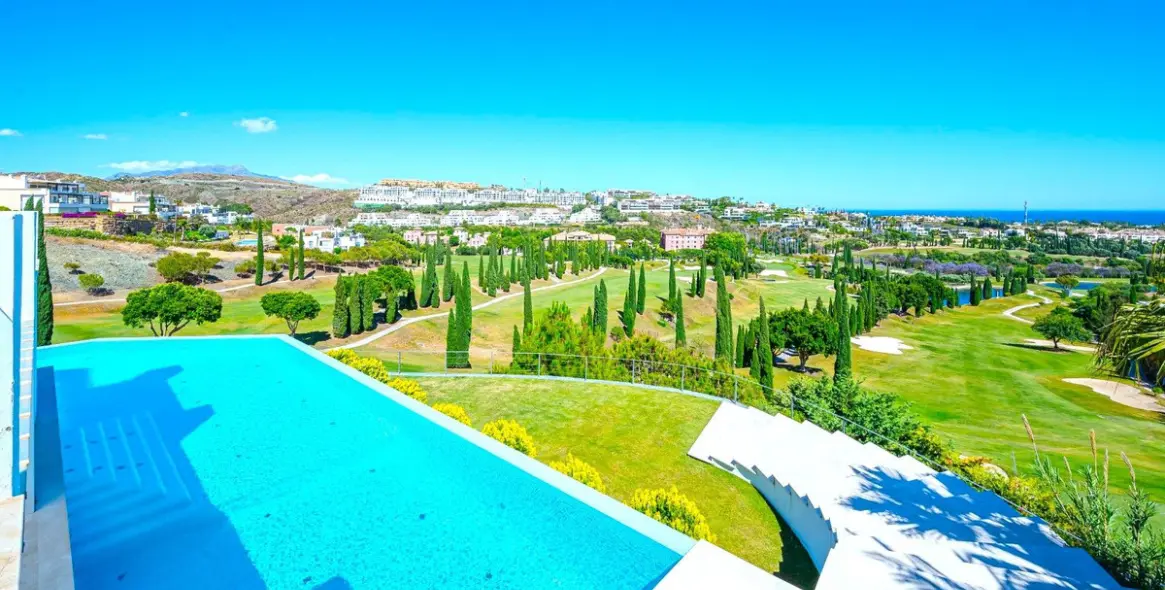 Venta de villa independiente en Benahavís (distrito Los Flamingos) 4