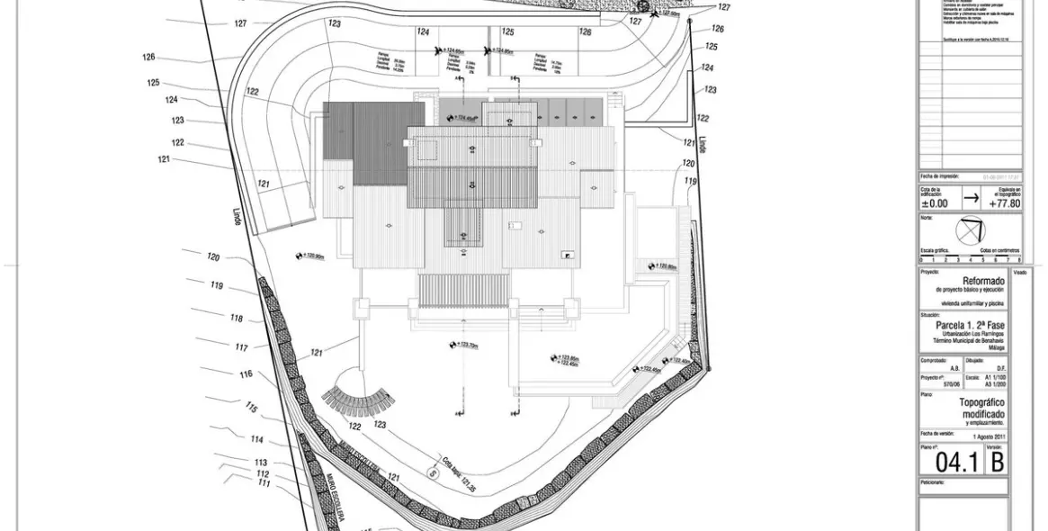 Sale of detached villa in Los Flamingos 50
