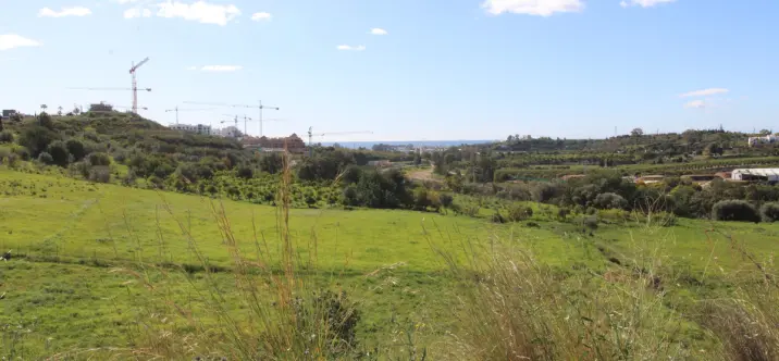 Parcela residencial R3623102 1