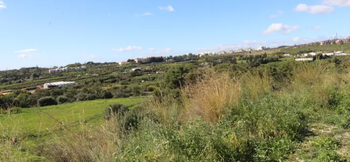 Parcela residencial R3623102 4