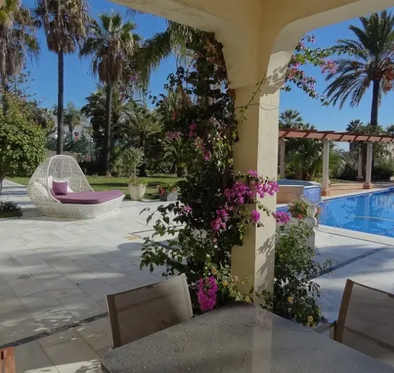 Villa independiente R2133839