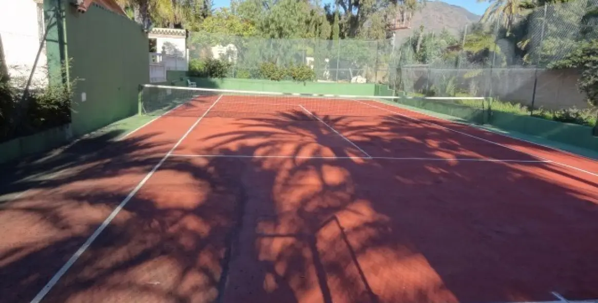 Venta de villa independiente en Estepona (distrito Estepona) 10