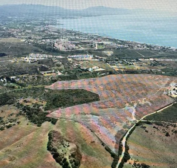 Parcela residencial R4870576