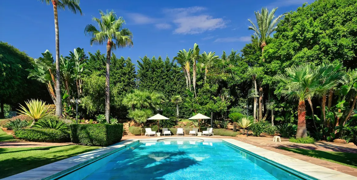 Venta de villa independiente en Marbella East (distrito Río Real) 2