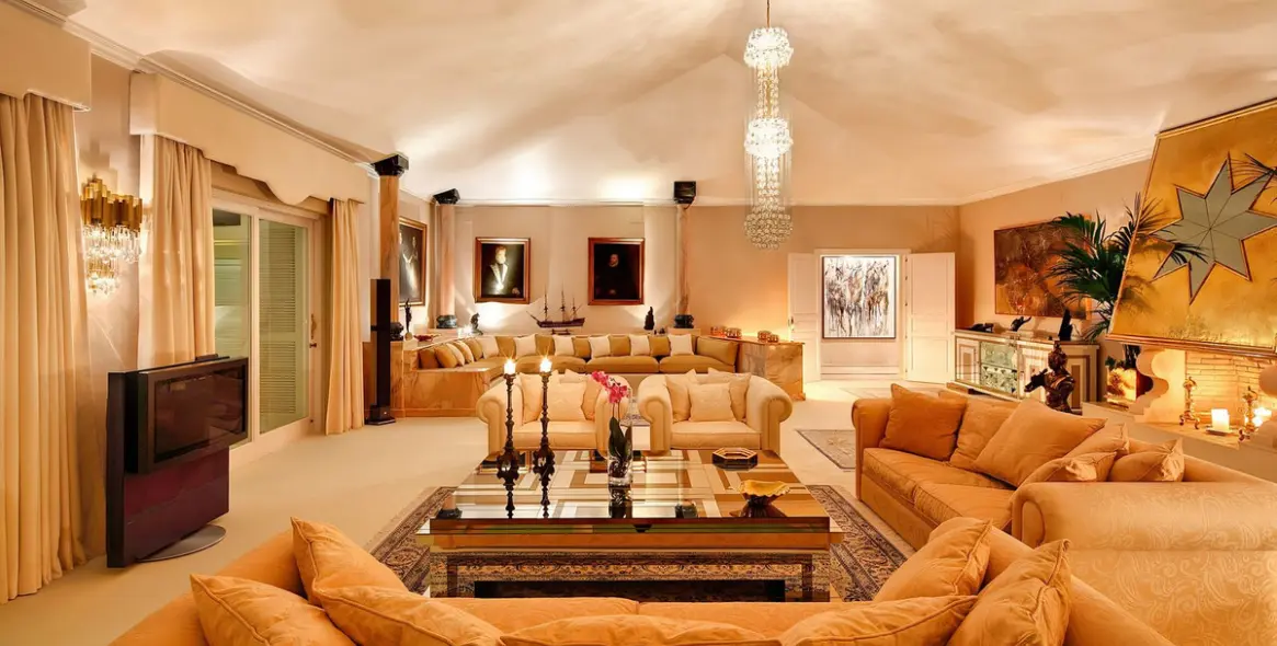 Venta de villa independiente en Marbella East (distrito Río Real) 10