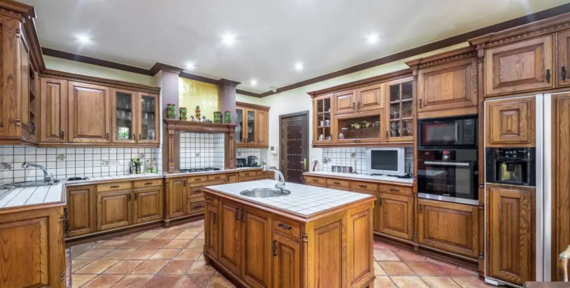 Venta de villa independiente en Marbella (distrito Sierra Blanca) 6