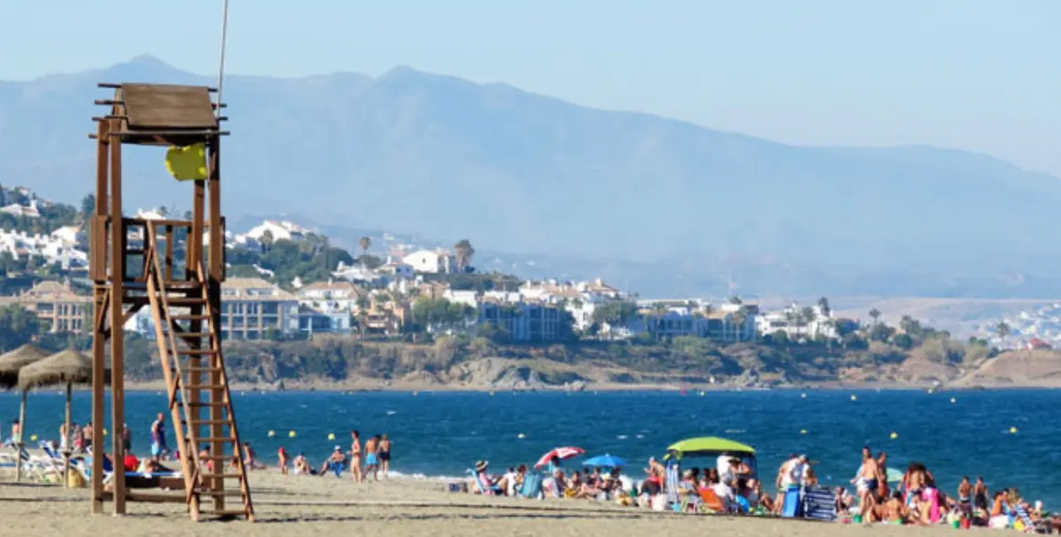 Venta de parcela residencial en Manilva (distrito La Duquesa) 2