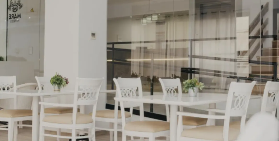 Sale of hotel in Estepona 11