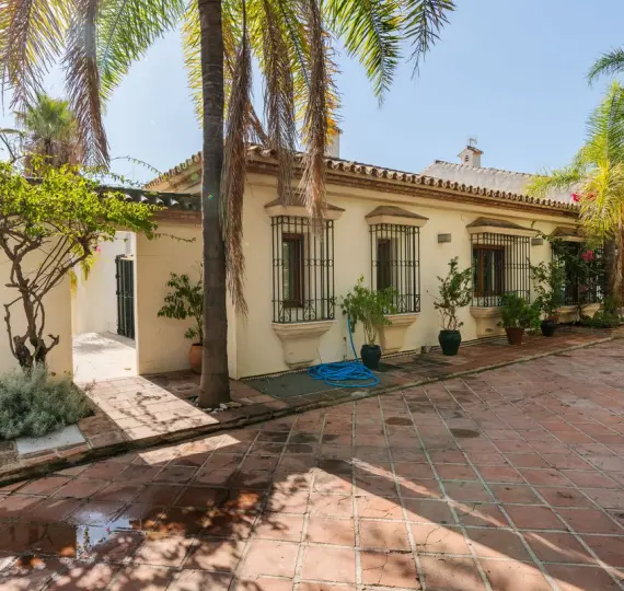 Villa independiente R5173597