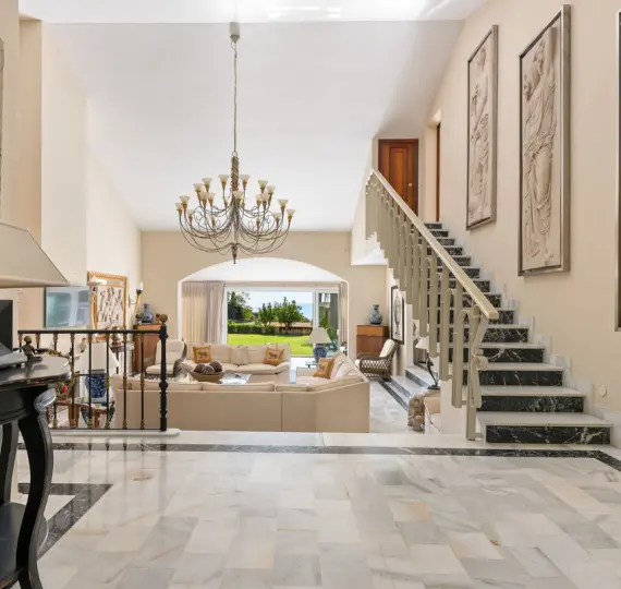 Villa independiente R5173597