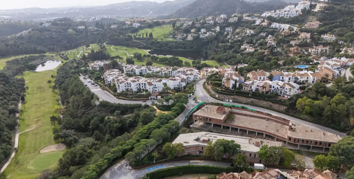 Sale of commercial premises in Benahavís 20