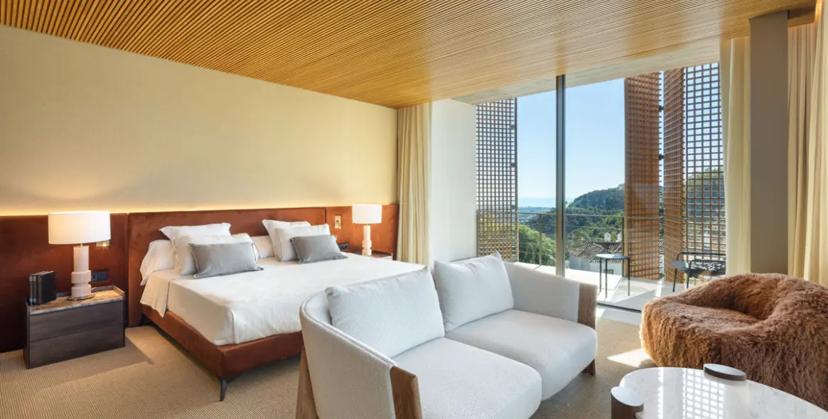 Продажа  отдельно стоящей виллы в El Madroñal 26