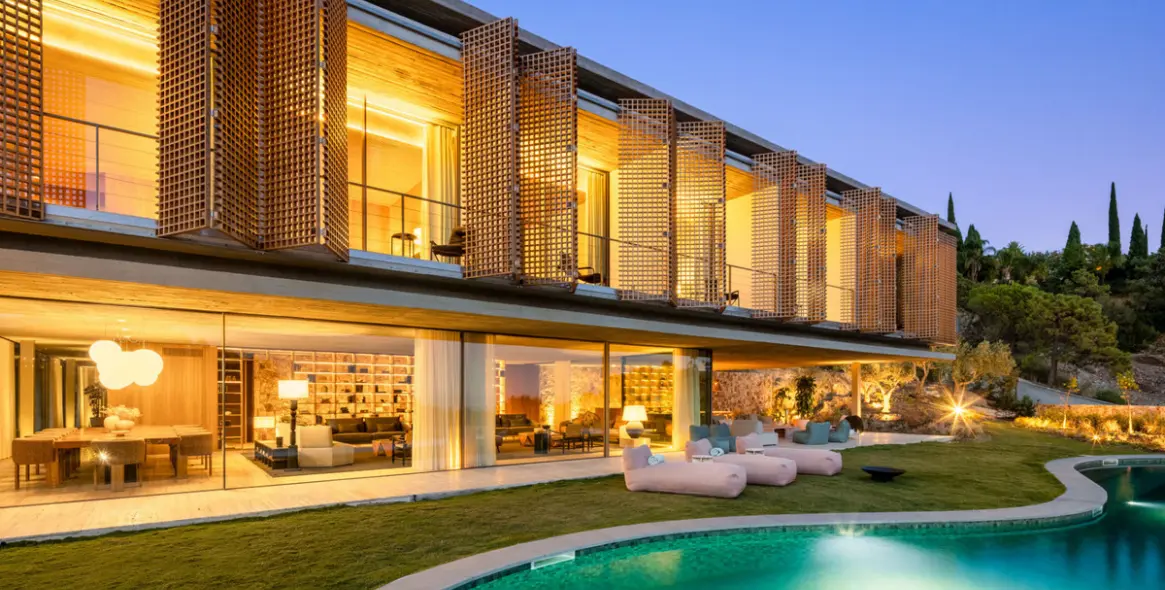 Продажа  отдельно стоящей виллы в El Madroñal 43