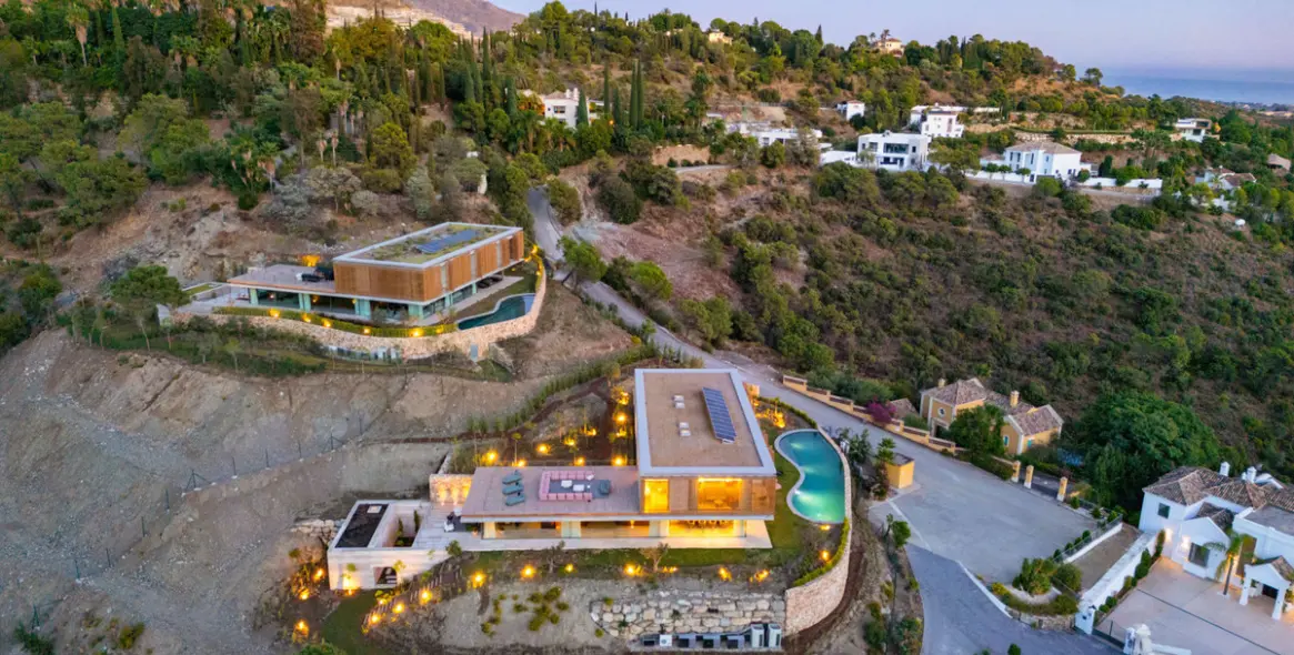 Продажа  отдельно стоящей виллы в El Madroñal 49