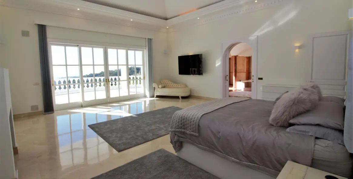 Venta de villa independiente en La Zagaleta 7