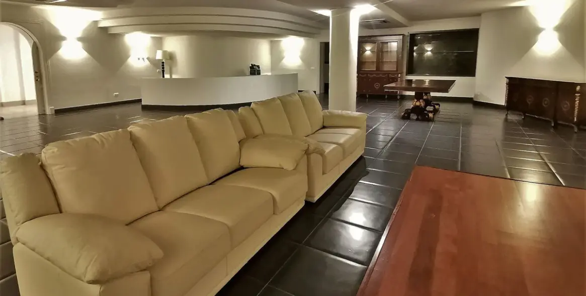 Venta de villa independiente en La Zagaleta 23