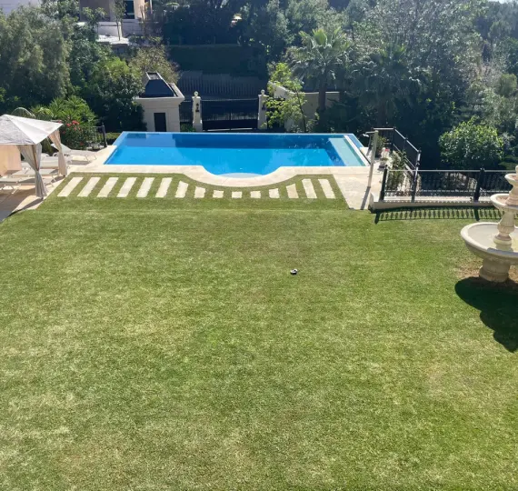 Detached villa R4788610