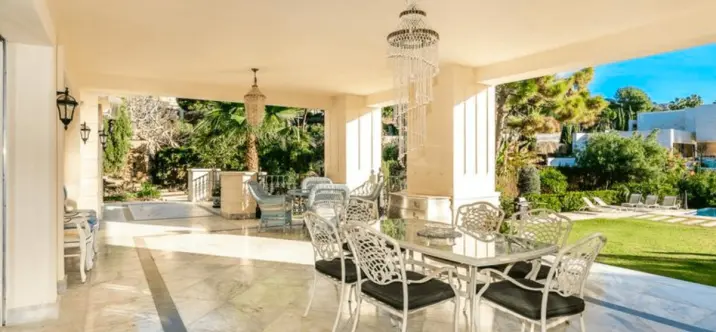 Detached villa R4788610 4