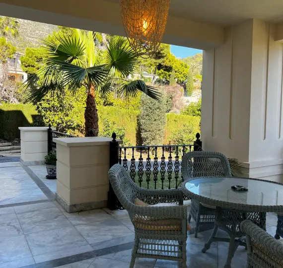 Detached villa R4788610