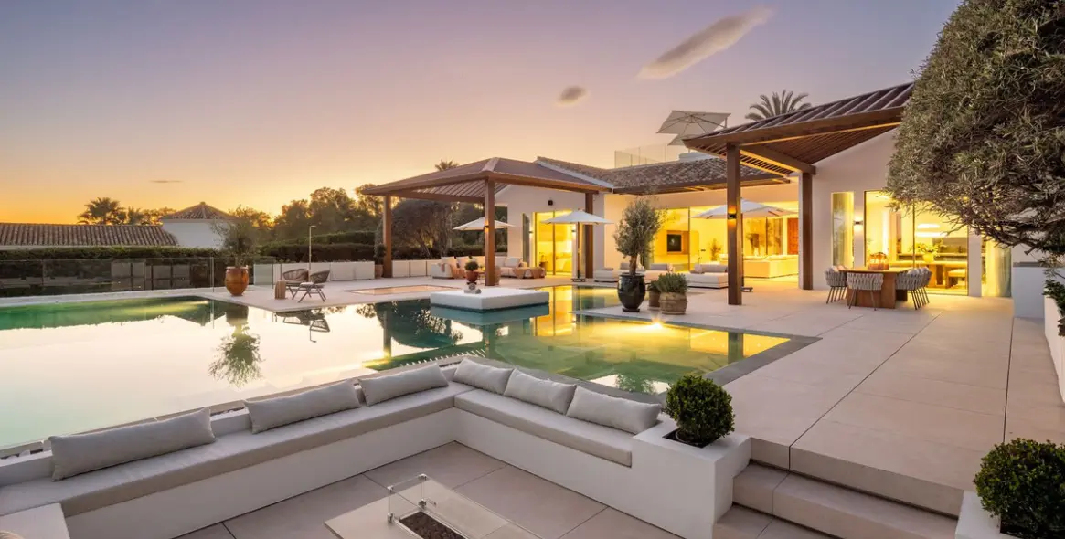 Sale of detached villa in Nueva Andalucía (district Nueva Andalucía) 3