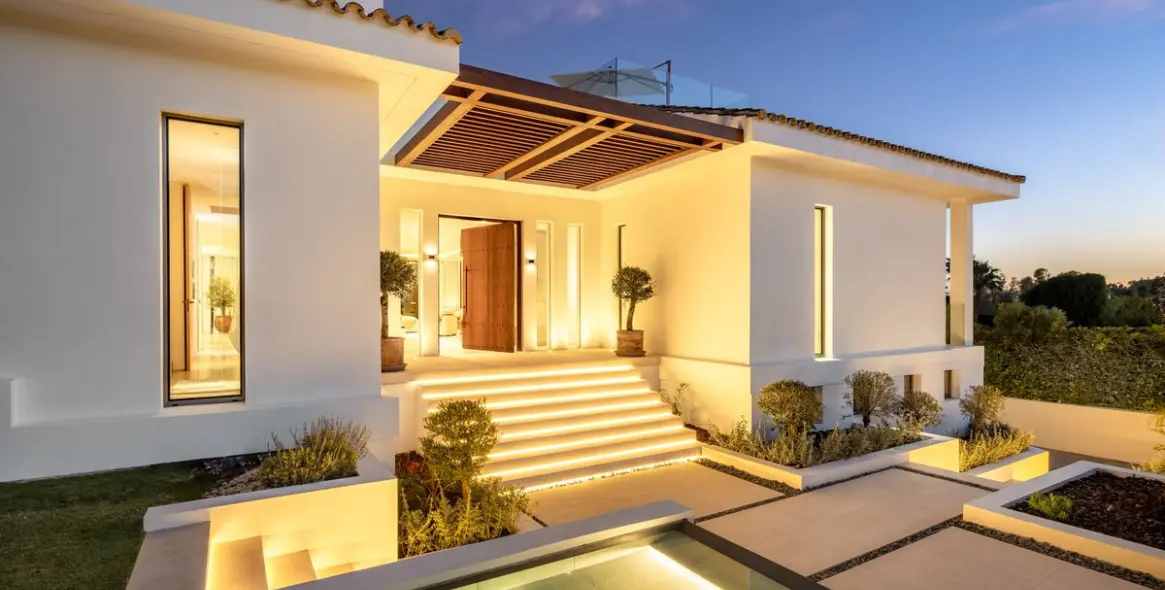 Sale of detached villa in Nueva Andalucía (district Nueva Andalucía) 4