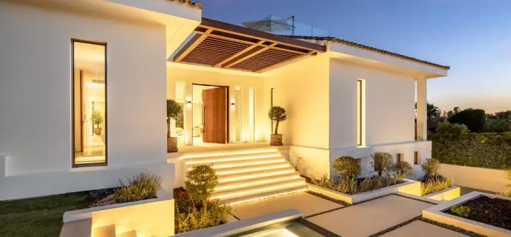 Detached villa R4897873 3