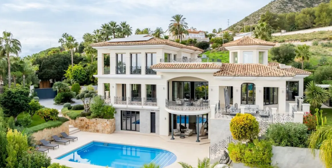 Продажа  отдельно стоящей виллы в Marbella (район Sierra Blanca) 2