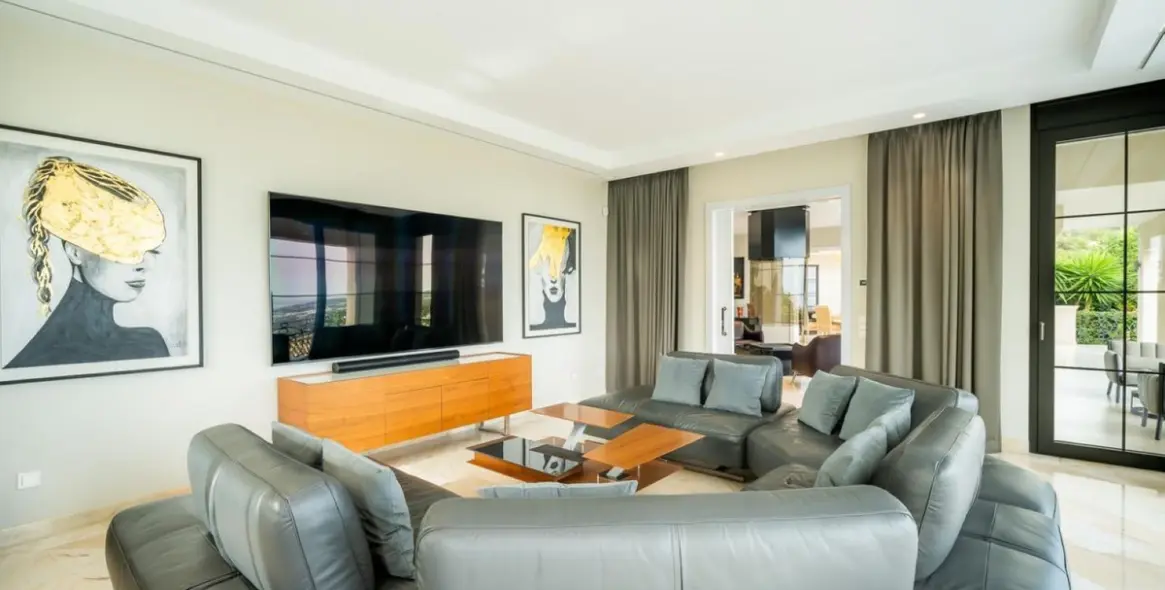 Продажа  отдельно стоящей виллы в Marbella (район Sierra Blanca) 6