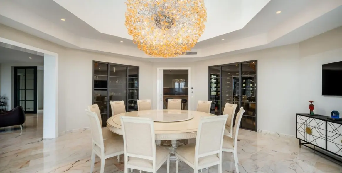 Продажа  отдельно стоящей виллы в Marbella (район Sierra Blanca) 8