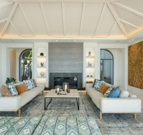 Продажа  отдельно стоящей виллы в Monte Halcones