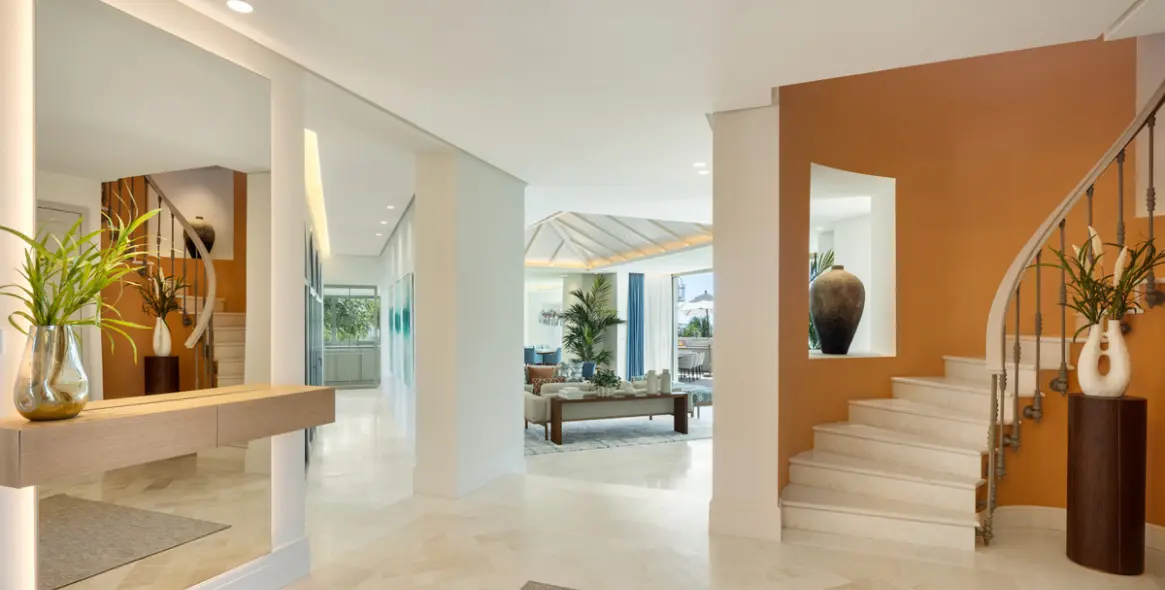 Продажа  отдельно стоящей виллы в Monte Halcones 12