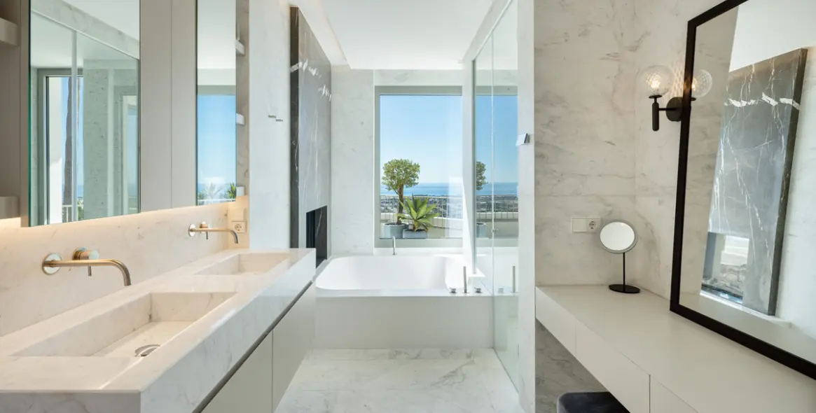 Продажа  отдельно стоящей виллы в Monte Halcones 18