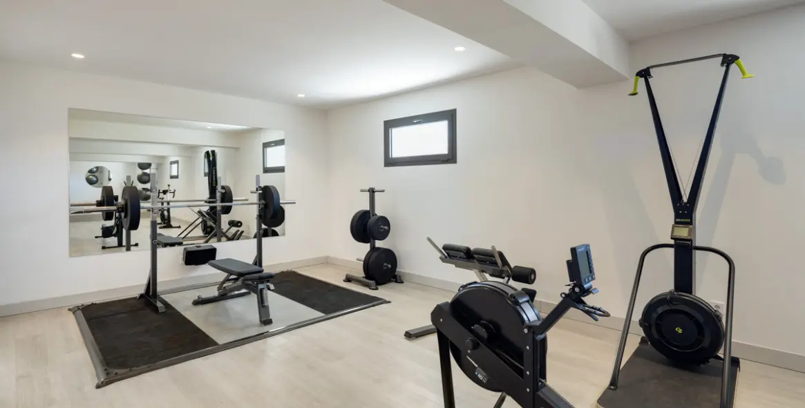 Sale of detached villa in Monte Halcones 29